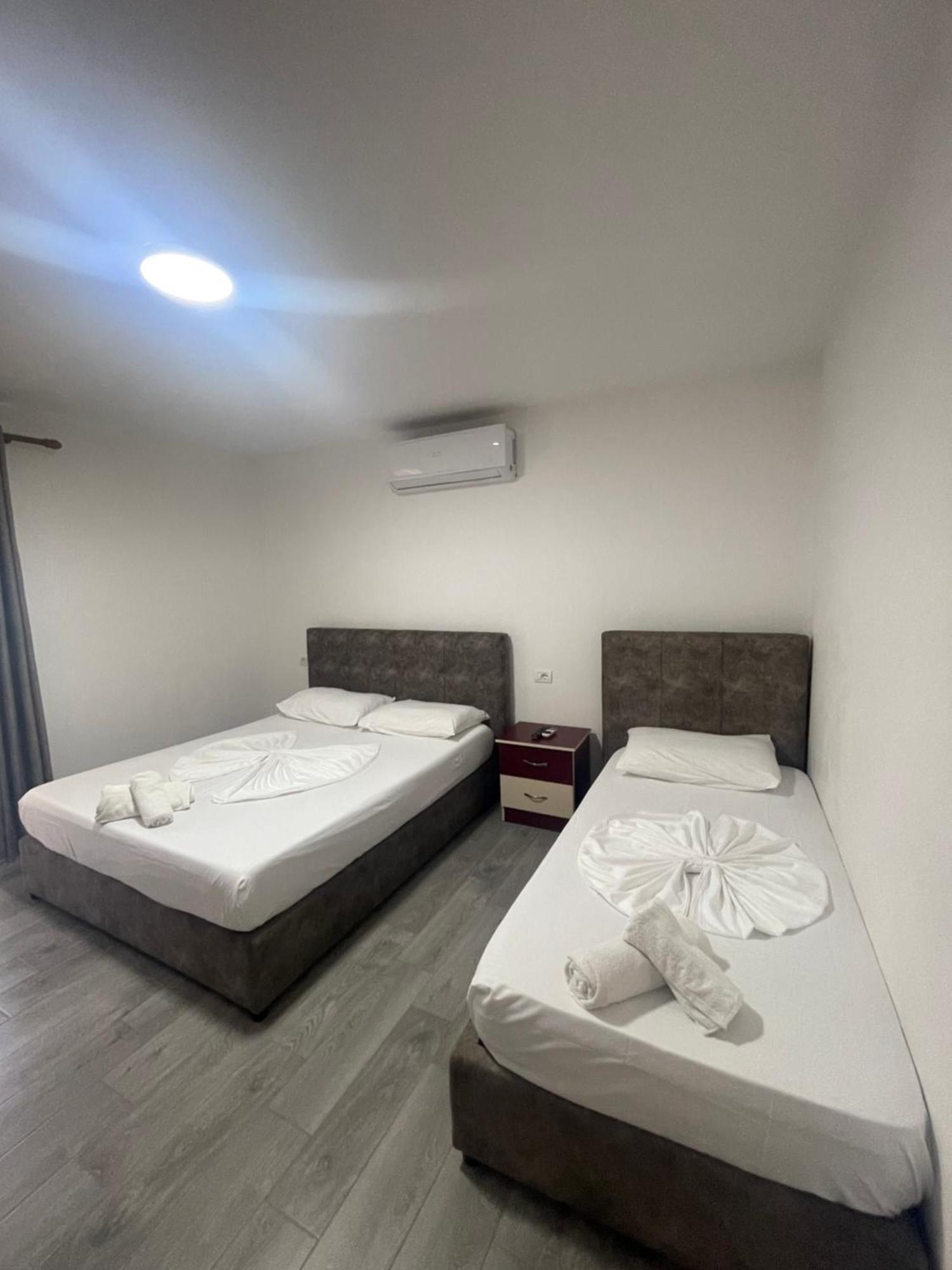 Vila Vladi Durrës Exteriér fotografie
