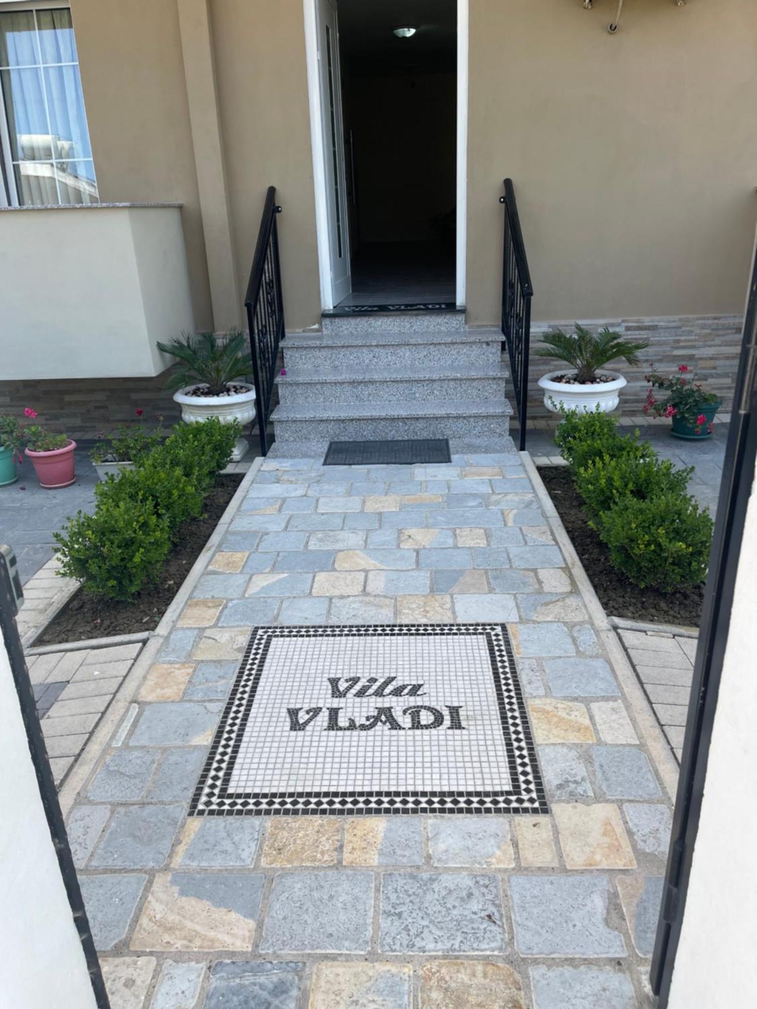 Vila Vladi Durrës Exteriér fotografie